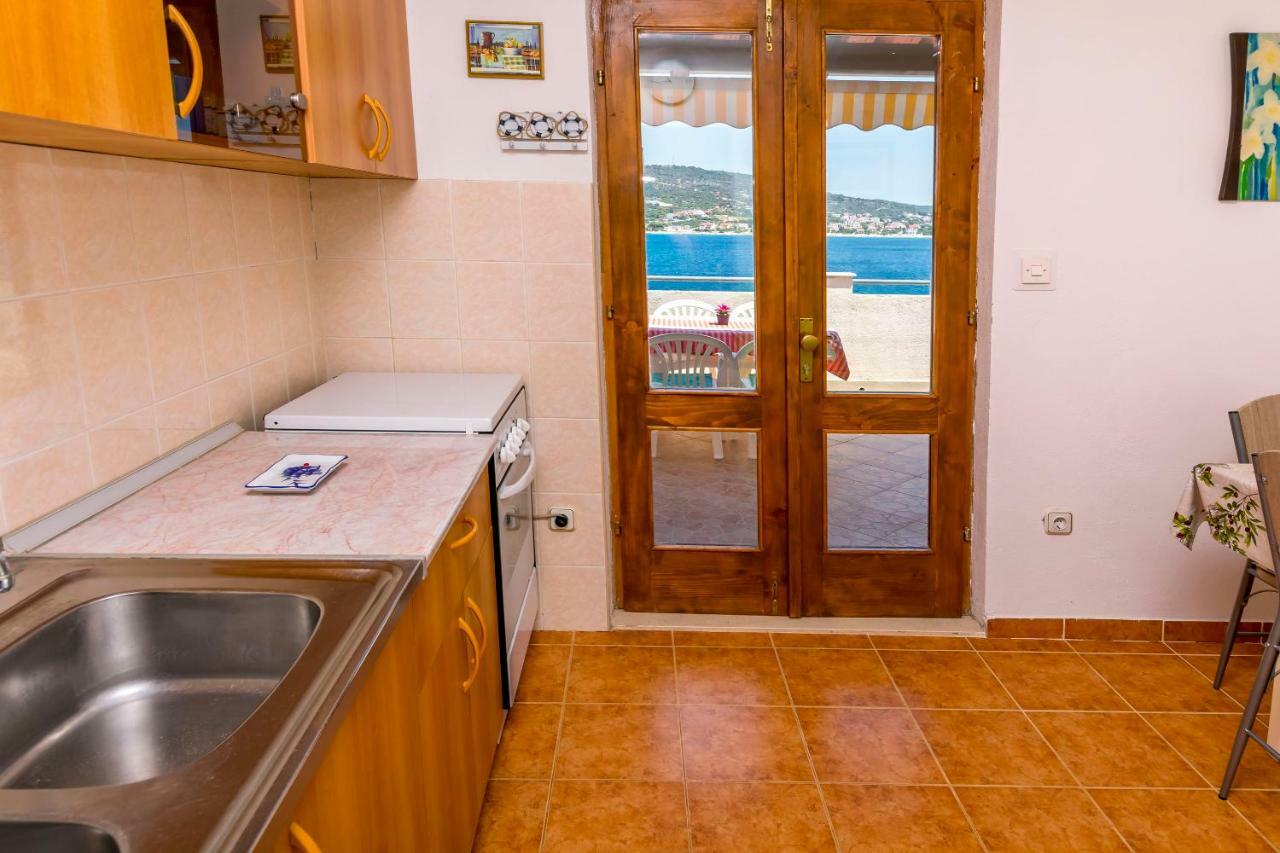 Apartments Bozo Ražanj Eksteriør billede